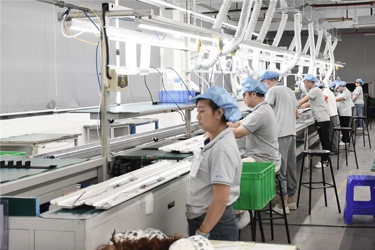 Production line of LED lighting Production line of LED lighting